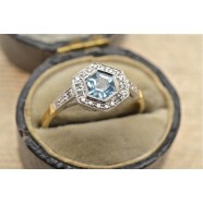 DIAMOND AND BLUE TOPAZ CLUSTER RING